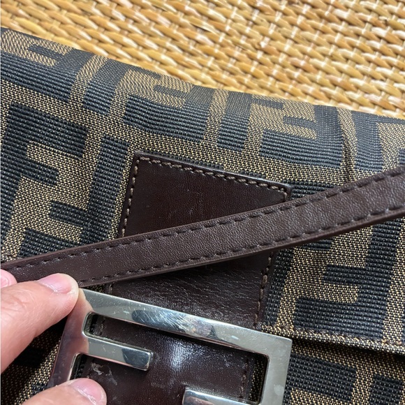 Vintage Fendi Zucca Baquette Shoulder Bag - Picture 11 of 11